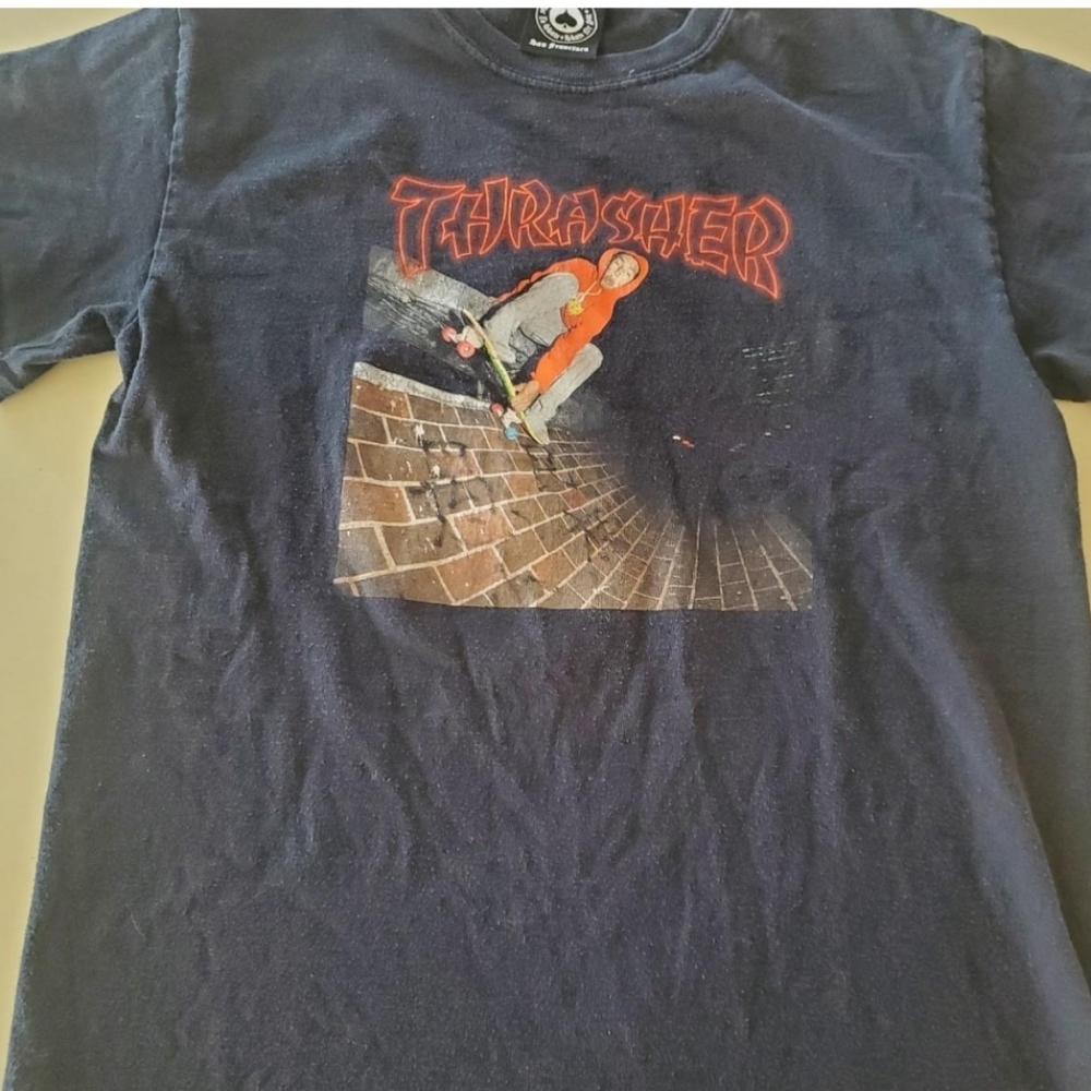 Thrasher black tshirt, size small